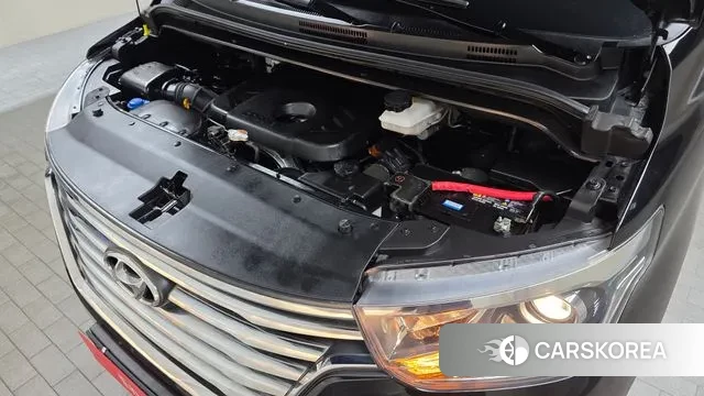 Hyundai The New Grand Starex id 3671996 из Кореи 16