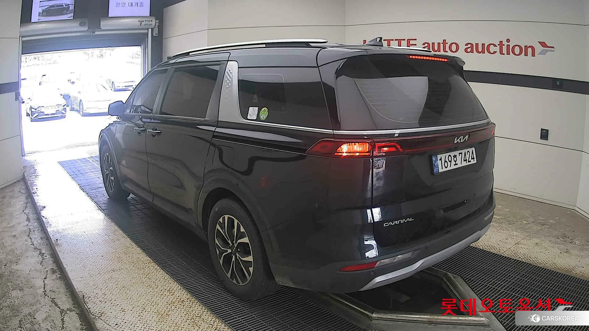 Kia Carnival id 4674194 из Кореи 32