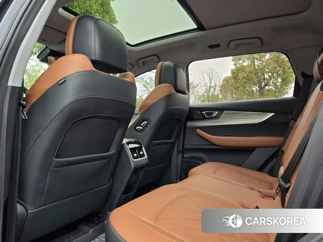 Chery Tiggo 8 PLUS 2022 Черный из Китая, фото 6