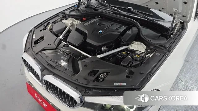 BMW 5 Series (G30) id 3417891 из Кореи 16