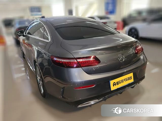 Mercedes-Benz E-class (imported) 2023 Темно-серый из Китая, фото 6