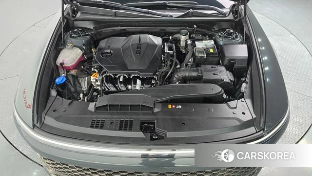 Hyundai Grandeur (GN7) id 3922601 из Кореи 16