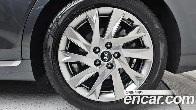 Hyundai The New Grandeur IG Hybrid id 2714216 из Кореи 16