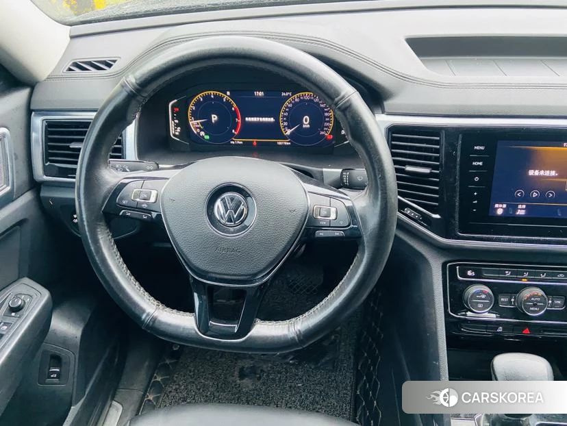 Volkswagen Tourang 2019 Черный из Китая, фото 6