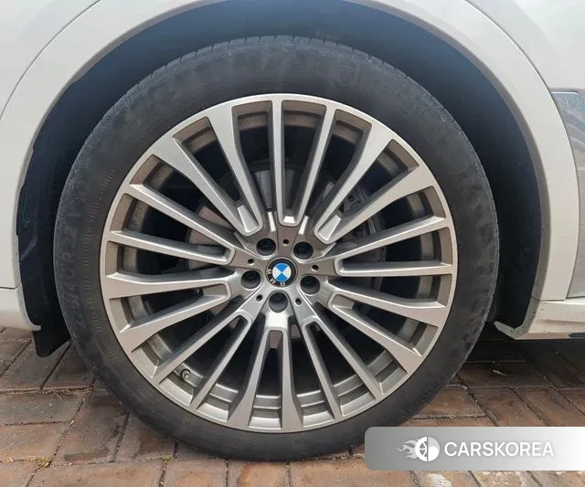 BMW X7 (G07) id 3306862 из Кореи 7