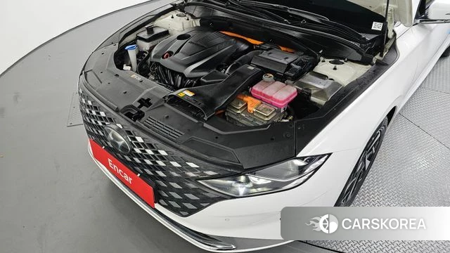 Hyundai The New Grandeur IG Hybrid id 4726161 из Кореи 30