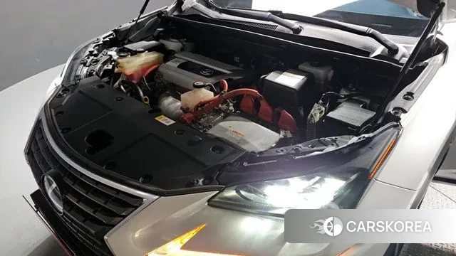 Lexus NX300h id 3622614 из Кореи 16