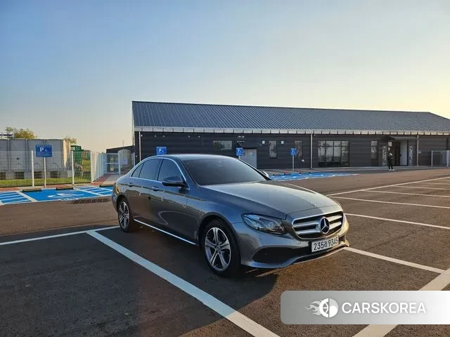 Mercedes-Benz E-Class W213 2019 Серый из Кореи, фото 6