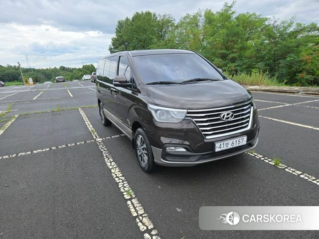 Hyundai The New Grand Starex id 4568796 из Кореи 16