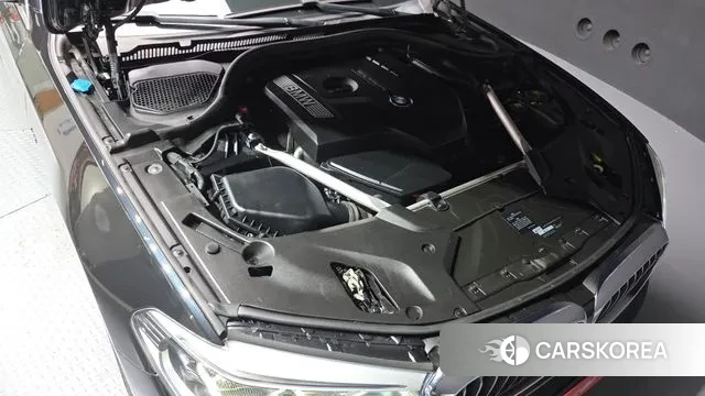 BMW 5 Series (G30) id 3396829 из Кореи 16