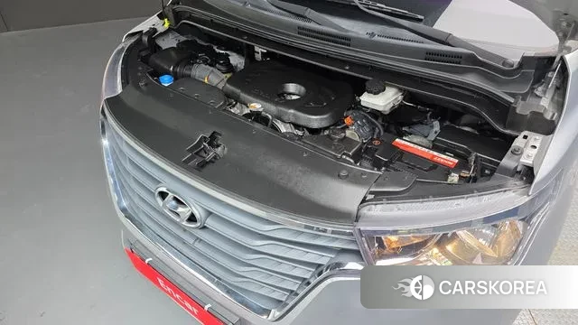 Hyundai The New Grand Starex id 3588331 из Кореи 16