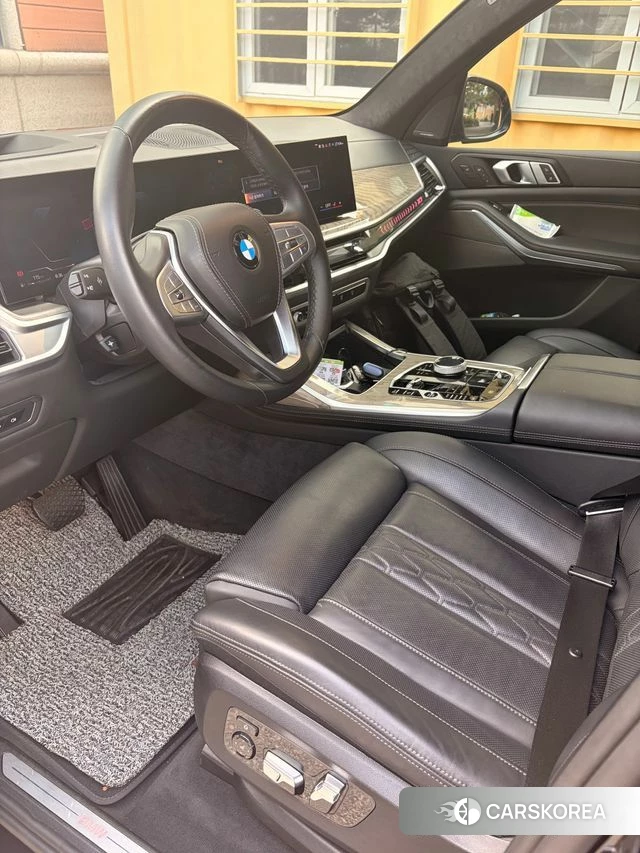 BMW X7 (G07) 2024 Черный из Кореи, фото 6