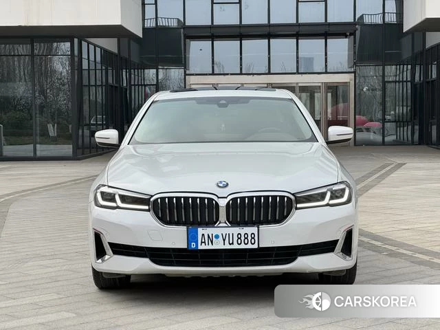 BMW 5 series 2021 Белый из Китая, фото 6