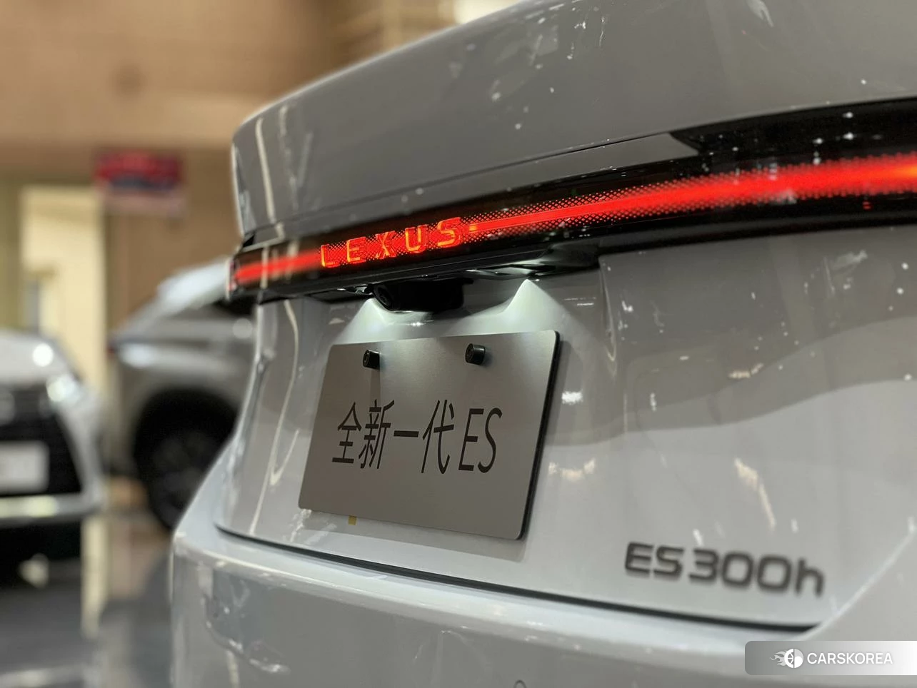 Lexus ES id 4440460 из Китая 10
