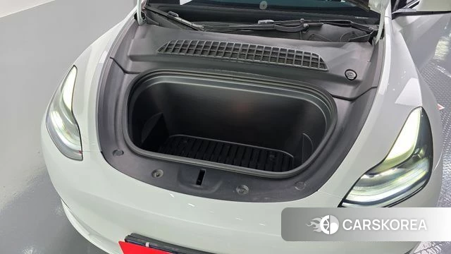 Tesla Model Y id 4579054 из Кореи 27