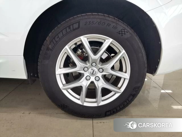 Volvo XC60 id 4253199 из Китая 16