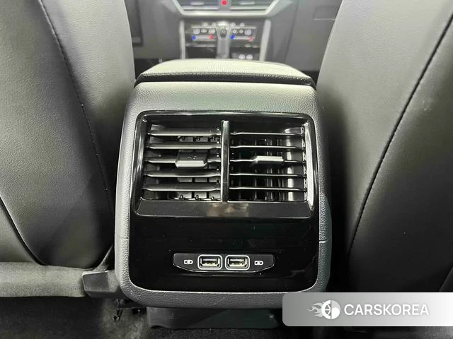 Volkswagen Sagitar id 4314360 из Китая 17