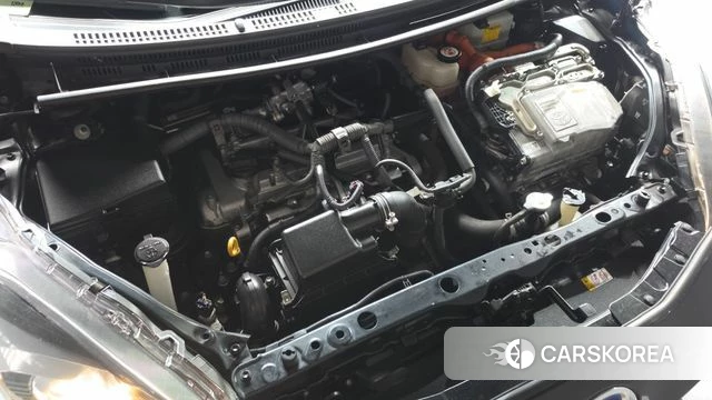Toyota Prius C id 4667805 из Кореи 16