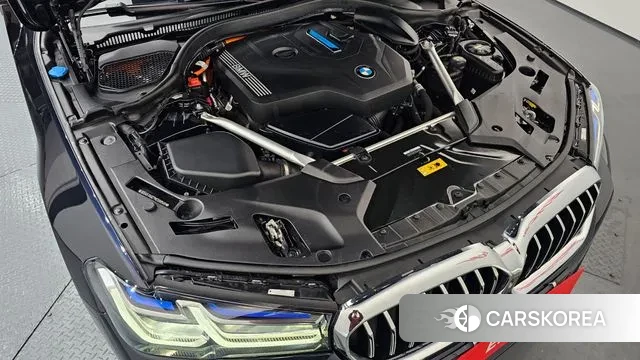 BMW 5 Series (G30) id 3607171 из Кореи 16