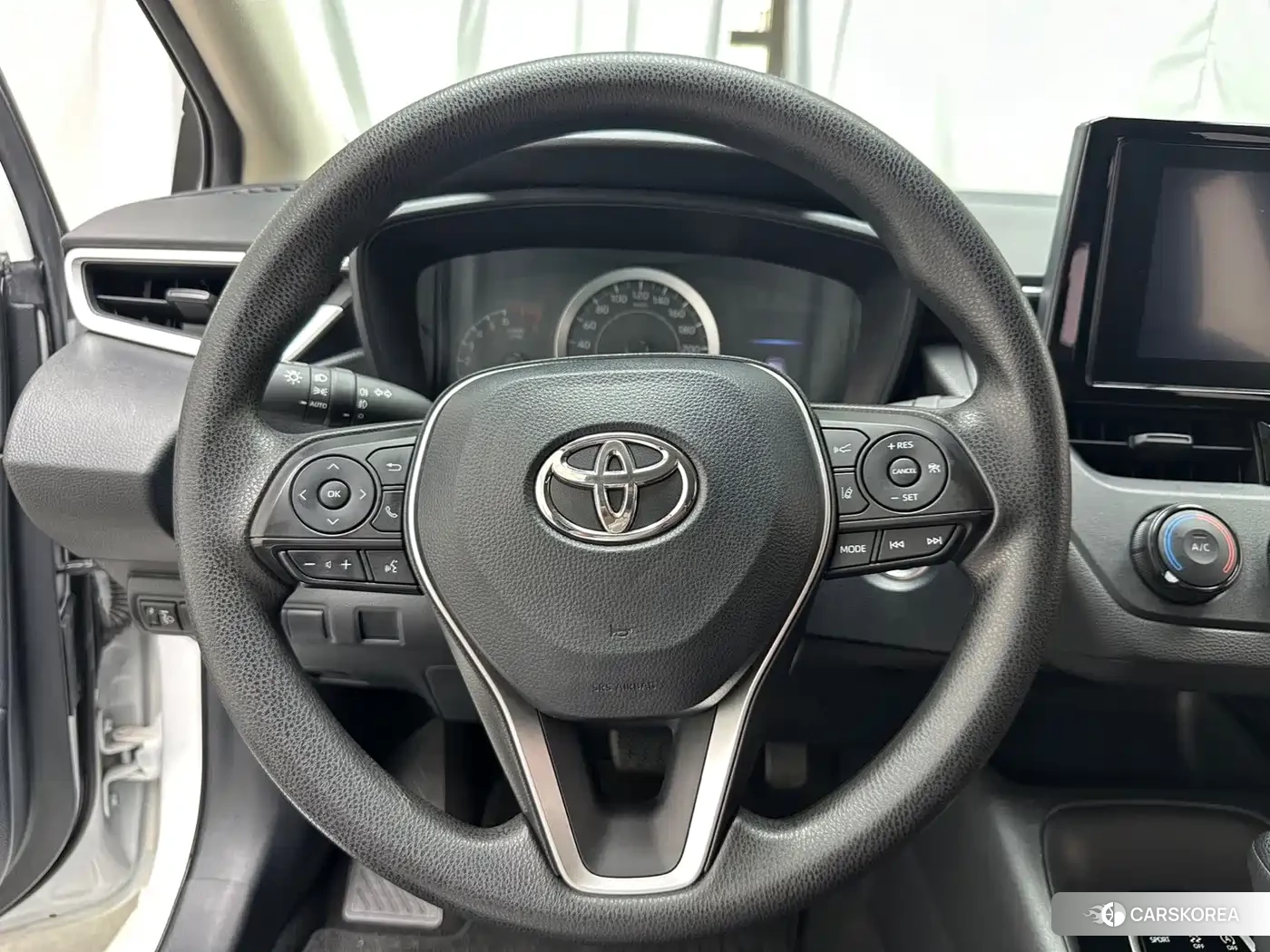 Toyota Corolla id 4679577 из Китая 11