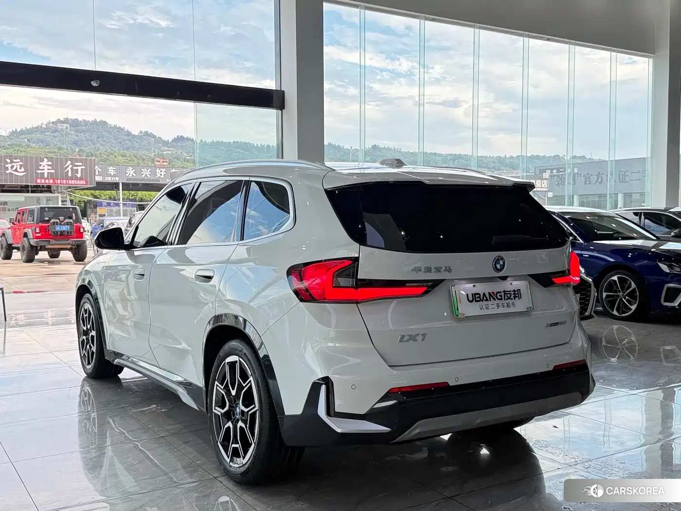 BMW iX1 id 4669237 из Китая 9