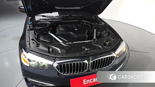 BMW 5 Series (G30) id 3013595 из Кореи 16