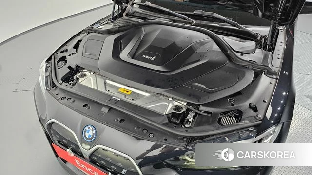 BMW i4 id 4541566 из Кореи 16