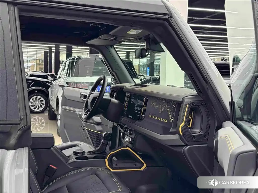 Ford Mustang id 4559658 из Китая 10
