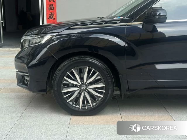 Honda Crown Road id 4263546 из Китая 23