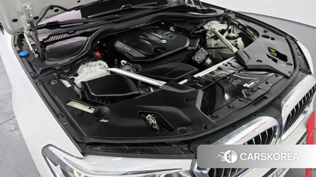 BMW 5 Series (G30) id 3598534 из Кореи 16