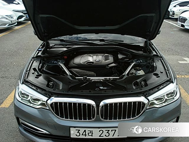 BMW 5 Series (G30) id 4563392 из Кореи 16