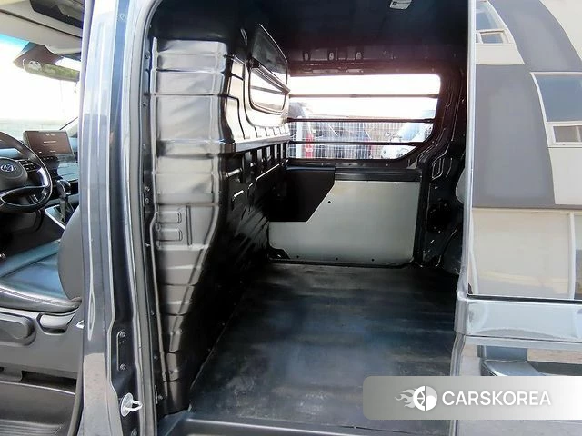 Hyundai Staria id 4303071 из Кореи 15