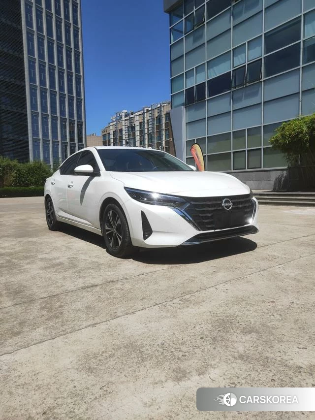 Nissan Xuan Yi 2024 Белый из Китая, фото 6