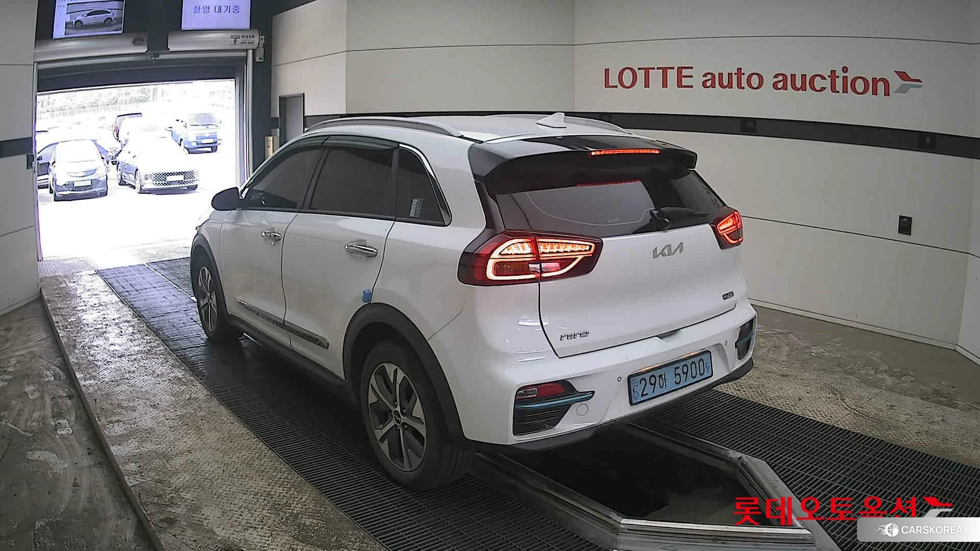 Kia Niro EV id 3888289 из Кореи 34