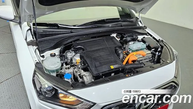 Hyundai The New Ionic Hybrid id 2759247 из Кореи 16