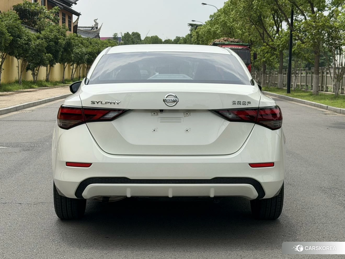 Nissan Xuan Yi id 4405891 из Китая 10
