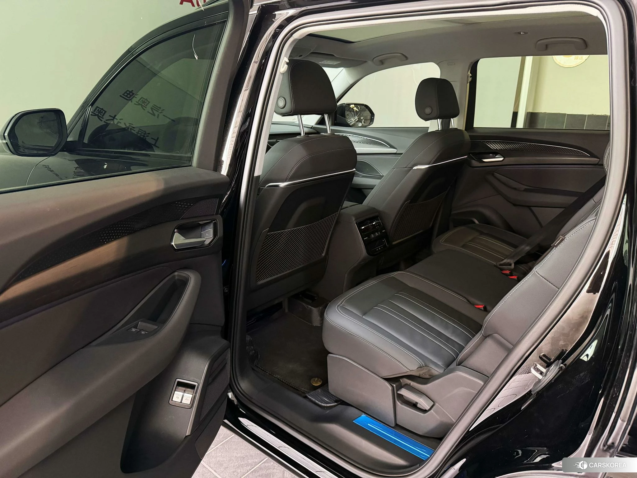 Audi Q6 id 4467578 из Китая 11