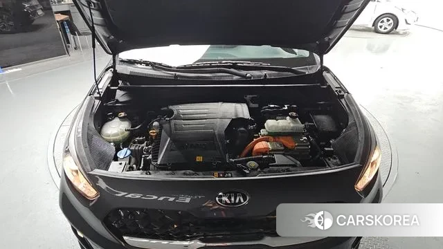 Kia The New Niro id 3656516 из Кореи 16