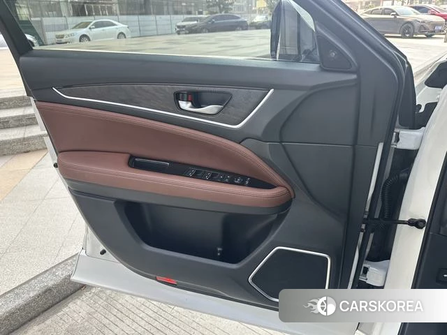 Honda UR-V id 4263766 из Китая 18