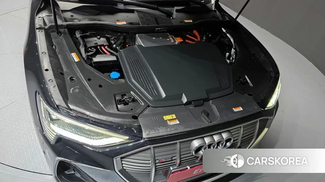 Audi e-Tron id 3794423 из Кореи 16