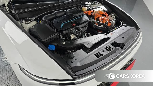 Hyundai Grandeur Hybrid (GN7) id 3805552 из Кореи 17