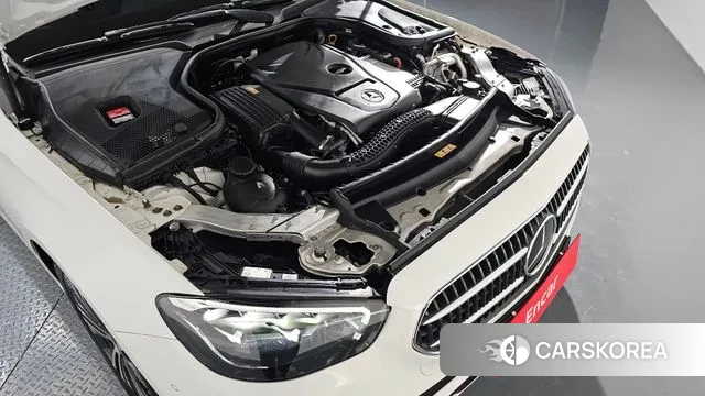 Mercedes-Benz E-Class W213 id 3479357 из Кореи 16