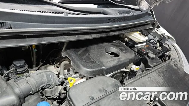 Hyundai The New Grand Starex id 2699219 из Кореи 16