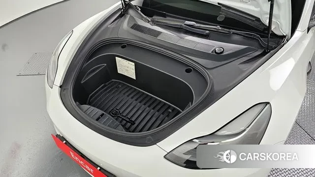 Tesla Model 3 id 3342518 из Кореи 16