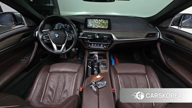 BMW 5 Series (G30) id 4372076 из Кореи 28