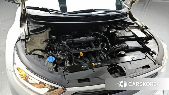 Kia Stonic id 4424994 из Кореи 25