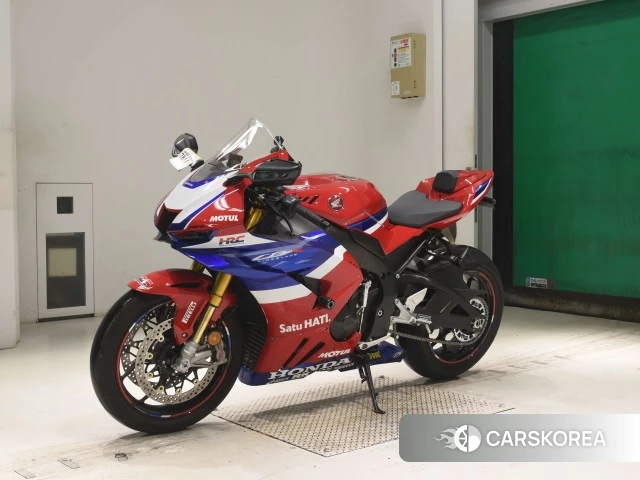 Проданный Honda CBR1000RR-R FIREBLADE SP 2024 из Японии, фото 4