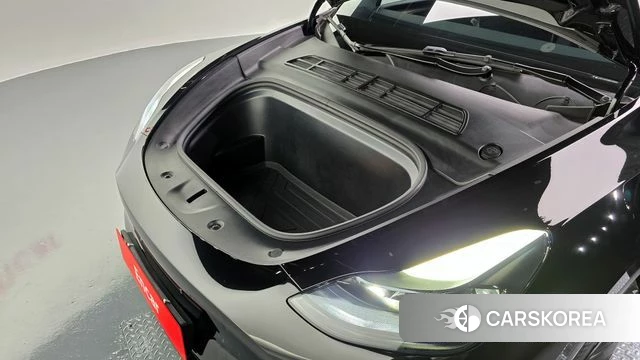 Tesla Model Y id 3805686 из Кореи 16