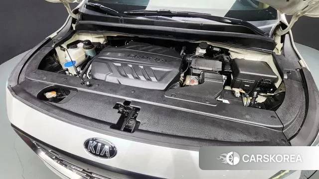 Kia The New Carnival id 2971394 из Кореи 16