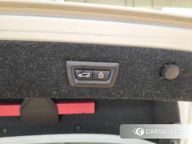 BMW 5 Series (G30) id 4453465 из Кореи 16
